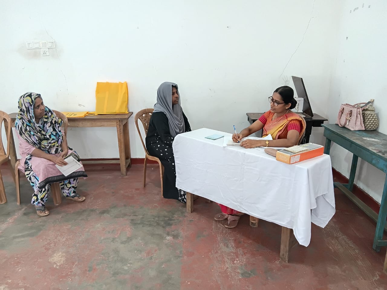 Mobile Service Program (Illawathura Y.M.M.K Community Hall)